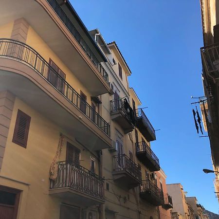 バゲリーアBaaria Casa Vacanzeアパートメント エクステリア 写真